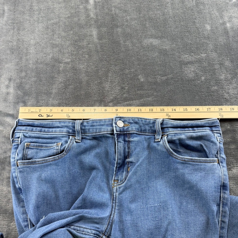 Hollister Soft Stretch Low-Rise Boot Jeans 17R W33 Distressed Mid Rise - Picture 7 of 11